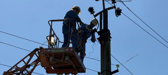 «Упродовж тижня ворог завдав 17 ударів по енергооб’єктах «Запоріжжяобленерго», понад 100 разів пошкодив електромережі та двічі атакував наші бригади. Попри все – відновлено електропостачання 68,6 тисяч родин», – Андрій Стасевський «Упродовж тижня ворог завдав 17 ударів по енергооб’єктах «Запоріжжяобленерго», понад 100 разів пошкодив електромережі та двічі атакував наші бригади. Попри все – відновлено електропостачання 68,6 тисяч родин», – Андрій Стасевський