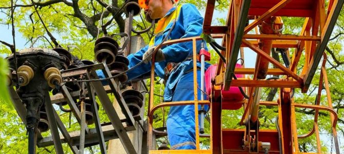 «Запоріжжяобленерго» – один з лідерів серед українських ОСР щодо відновлення електропостачання після обстрілів», – Андрій Стасевський «Запоріжжяобленерго» – один з лідерів серед українських ОСР щодо відновлення електропостачання після обстрілів», – Андрій Стасевський